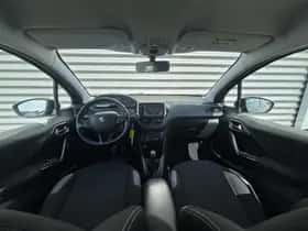 Peugeot 208 (2016) thumbnail 20