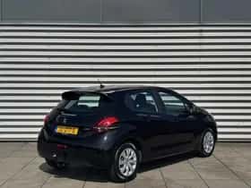 Peugeot 208 (2016) thumbnail 3