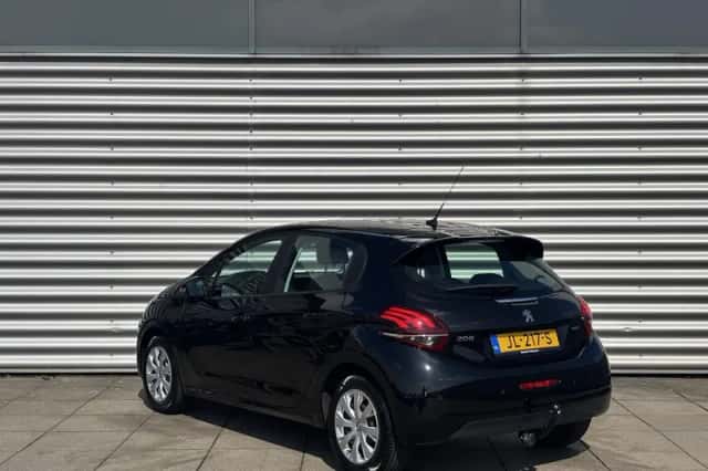 Peugeot 208 (2016) thumbnail 4