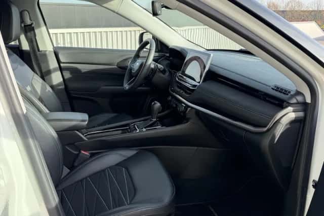 Jeep Compass (2023) thumbnail 15
