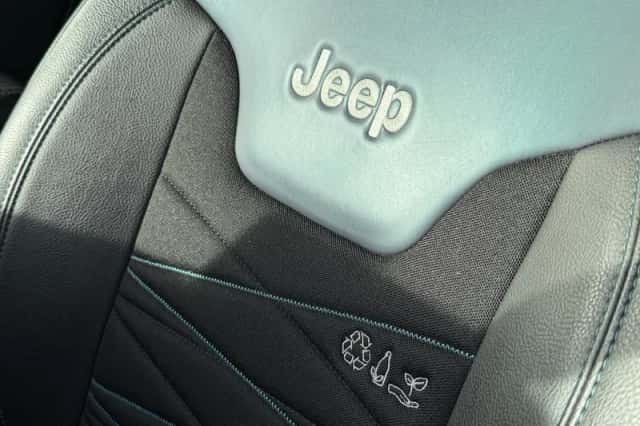 Jeep Compass (2023) thumbnail 18