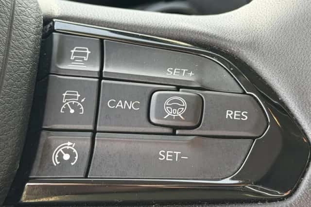Jeep Compass (2023) thumbnail 19