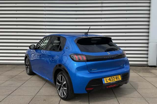 Peugeot e-208 (2021) thumbnail 4