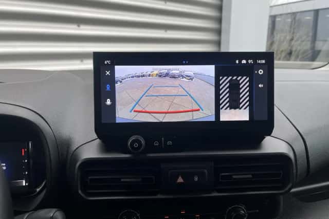 Opel Combo (2024) thumbnail 9