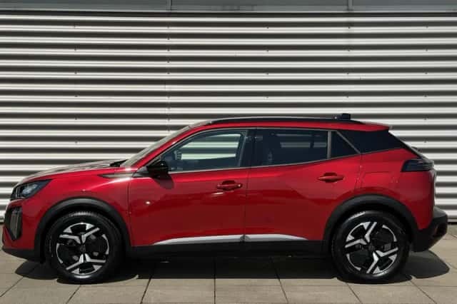 Peugeot 2008 (2023) thumbnail 6