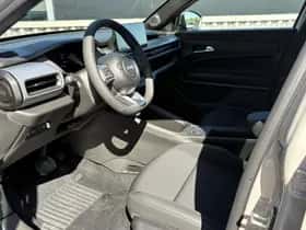 Jeep Avenger (2026) thumbnail 8