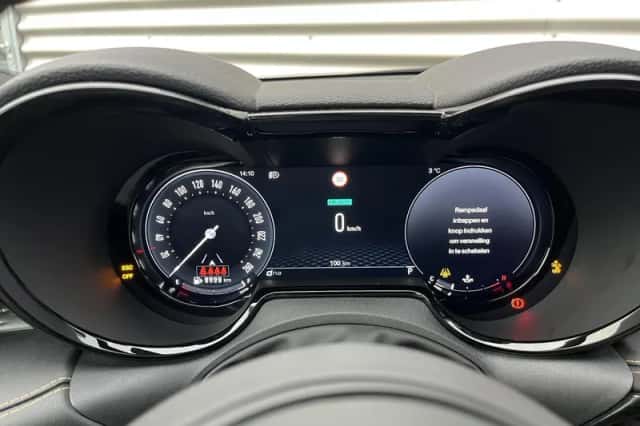 Alfa Romeo Tonale (2025) thumbnail 9