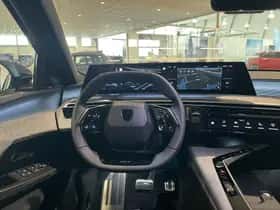 Peugeot e-3008 (2025) thumbnail 11