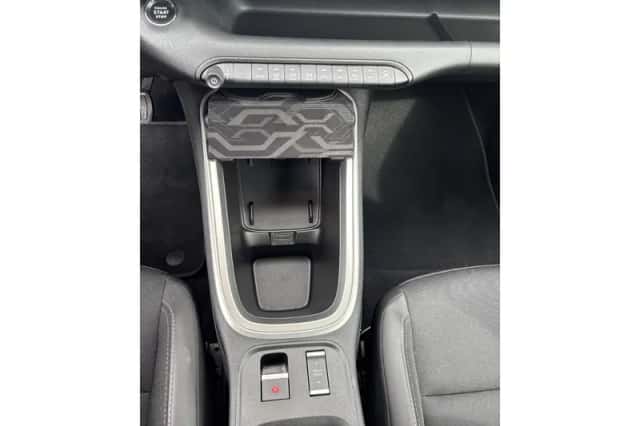 Jeep Avenger (2024) thumbnail 18