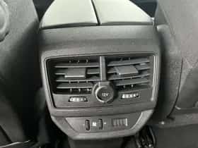 Peugeot 5008 (2022) thumbnail 18