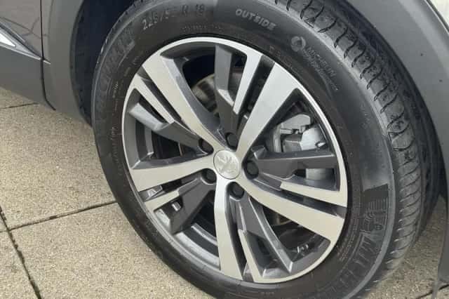 Peugeot 3008 (2024) thumbnail 11
