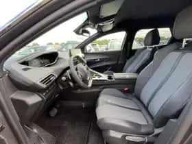 Peugeot 3008 (2024) thumbnail 12