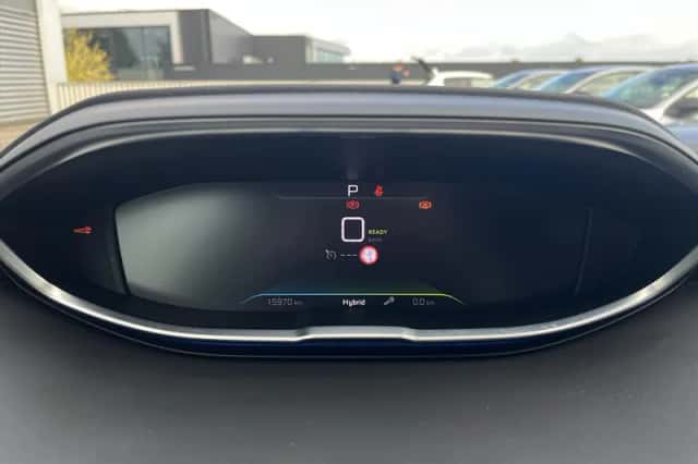Peugeot 3008 (2024) thumbnail 14