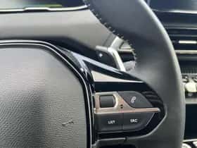Peugeot 3008 (2024) thumbnail 16