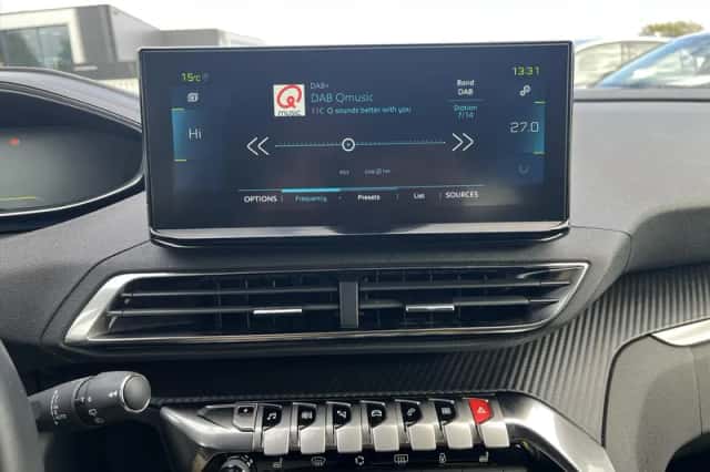 Peugeot 3008 (2024) thumbnail 19