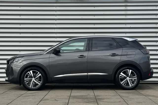 Peugeot 3008 (2024) thumbnail 4