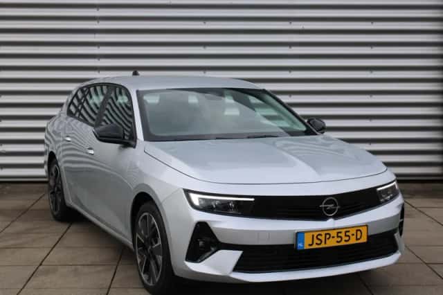 Opel Astra (2025) thumbnail 2