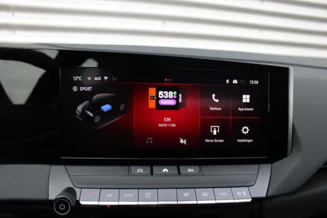 Opel Astra (2025) thumbnail 23