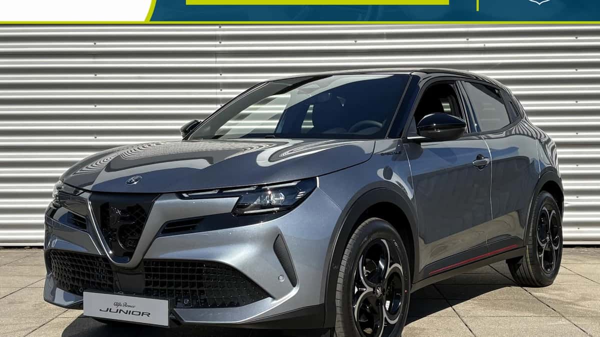 Alfa Romeo Junior (2026) — foto 1
