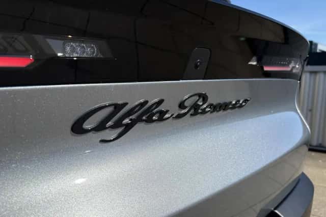 Alfa Romeo Junior (2026) thumbnail 5