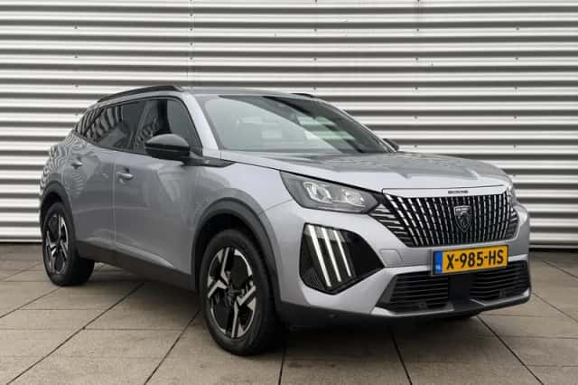 Peugeot e-2008 (2023) thumbnail 2