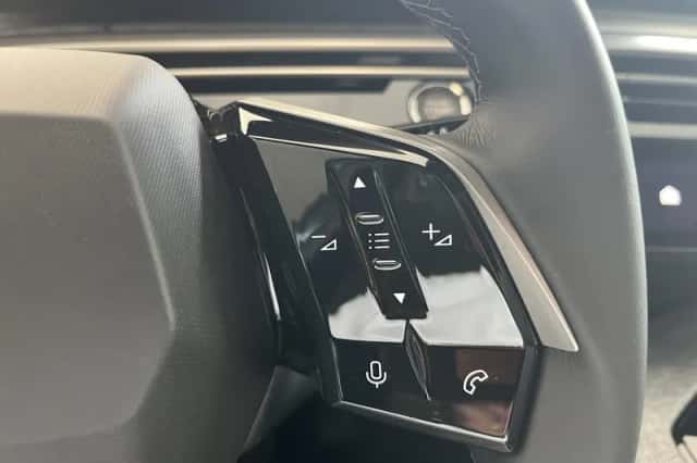 Peugeot 5008 (2024) thumbnail 22