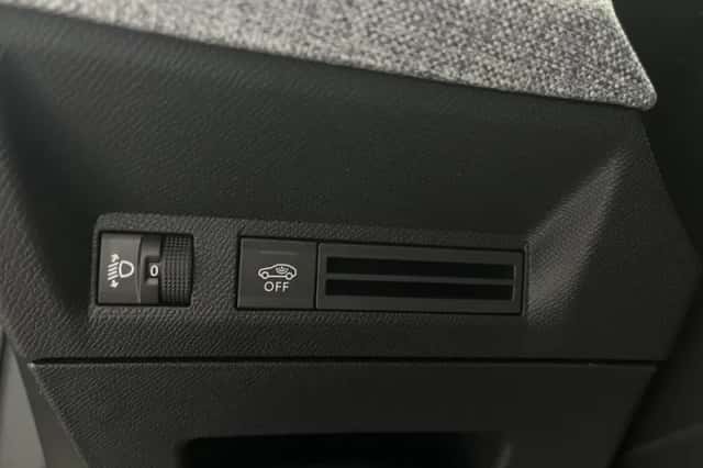 Peugeot 5008 (2024) thumbnail 30