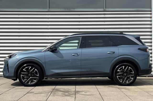 Peugeot 5008 (2024) thumbnail 6