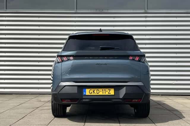 Peugeot 5008 (2024) thumbnail 9