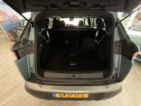 Peugeot 5008 (2024) thumbnail 10