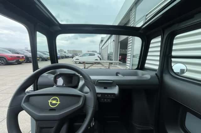 Opel Rocks-e (2024) thumbnail 17