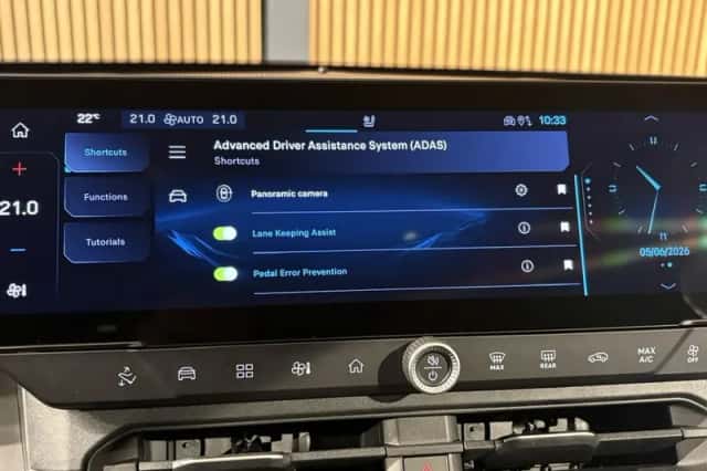 Jeep Compass (2026) thumbnail 3