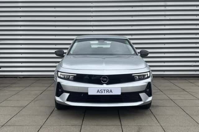 Opel Astra (2025) thumbnail 2