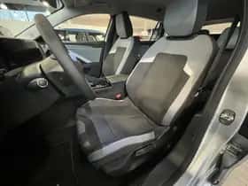 Opel Astra (2025) thumbnail 9