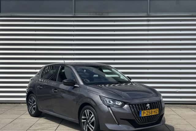 Peugeot 208 (2022) thumbnail 3