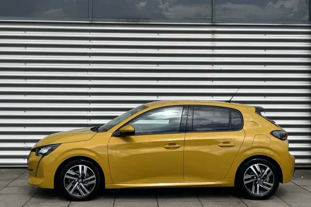 Peugeot 208 (2021) thumbnail 4