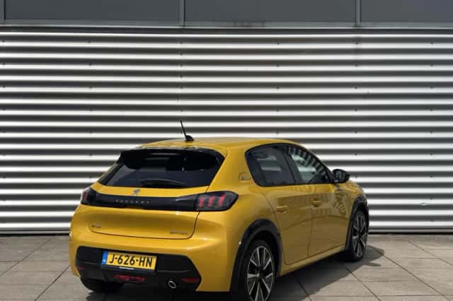 Peugeot 208 (2020) thumbnail 3