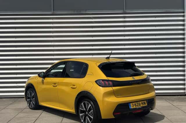 Peugeot 208 (2020) thumbnail 4
