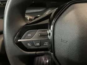 Peugeot 308 (2024) thumbnail 11
