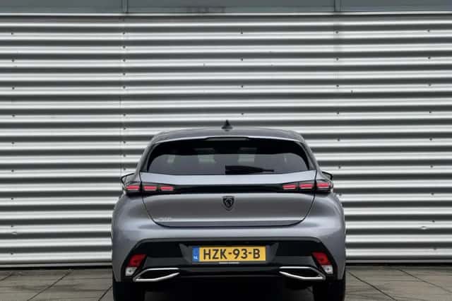 Peugeot 308 (2024) thumbnail 5