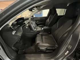 Peugeot 308 (2024) thumbnail 6