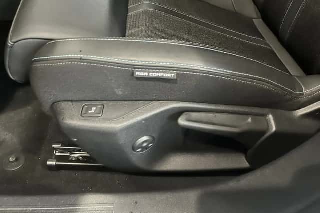 Peugeot 308 (2024) thumbnail 9
