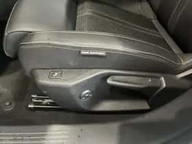 Peugeot 308 (2024) thumbnail 9