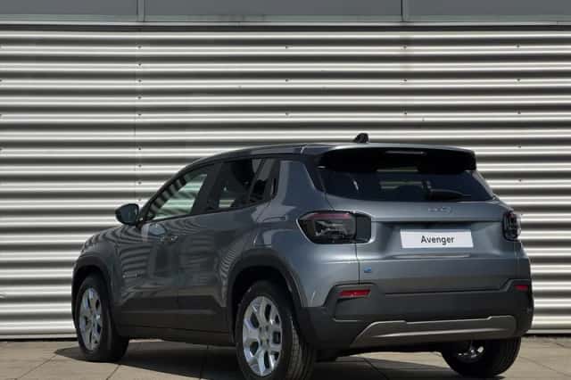 Jeep Avenger (2025) thumbnail 3