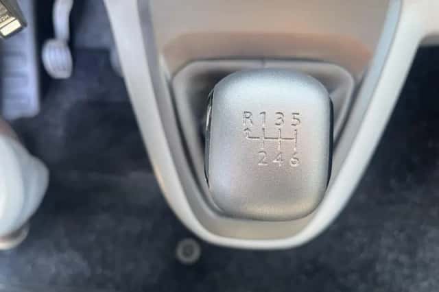 Opel Vivaro (2022) thumbnail 17