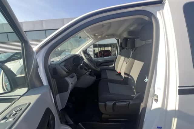 Opel Vivaro (2022) thumbnail 8