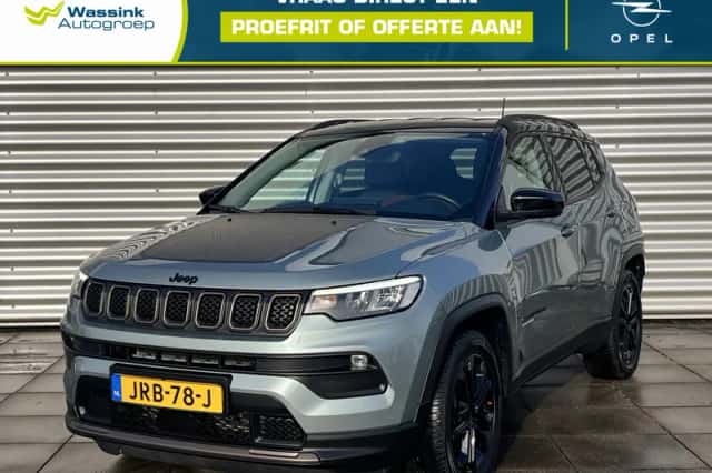 Jeep Compass (2022) thumbnail 1