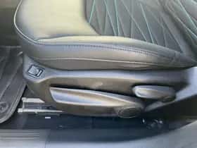 Jeep Compass (2022) thumbnail 15