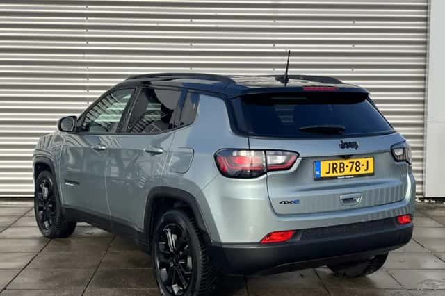Jeep Compass (2022) thumbnail 4