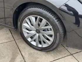 Peugeot 308 (2022) thumbnail 13